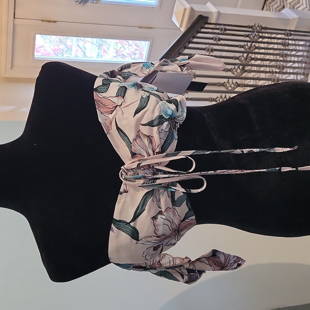 NWT LuLu’s Blush Pink Floral Ruffle Crop Top Sz XL